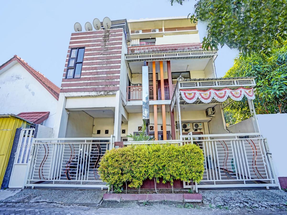 Hotel Oyo 91587 Griya Buah De5 Syariah Sidoarjo Esterno foto